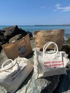 Borsa cotone con zip 36x32cm - Almeno questa borsa ha un contenuto