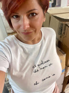 T-Shirt - Al posto del <3 - Qualcosa che non va